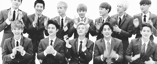 baeklightful:  yixingxings:  what i like so much about this gif is that you can basically