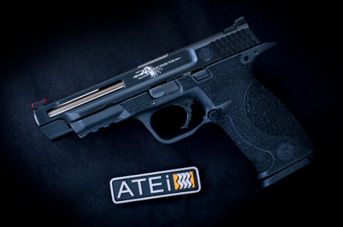 sovereign-is-the-best-reaper:  Chris Costa’s custom M&P9 done by ATEi
