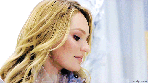 coldstarfishladyfan: candyswans: Candice Swanepoel // Victoria’s Secret Fashion Show // Fittin