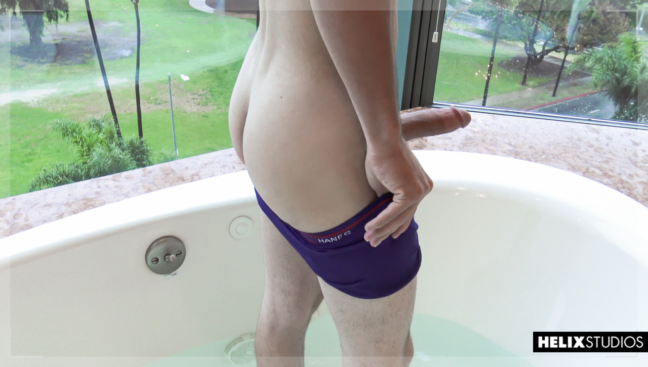 hotyoungdudesandsex:  