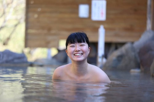 おはよう☆ さむーい ・ 今日も１日頑張ろう！ ・ #温泉モデル#しずかちゃん#温泉#混浴#hotsprings#mixbath#旅行#旅#trip#travel #japan#japanese#gi