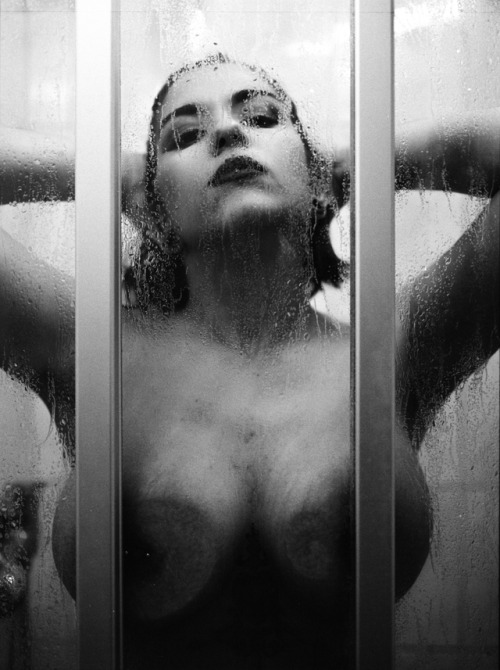 Shower. © kollektivmaschine