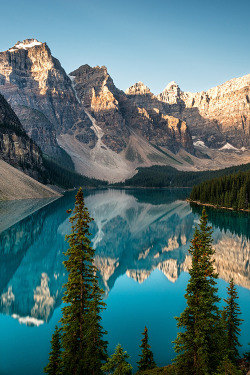 illest:  Moraine Lake | ©