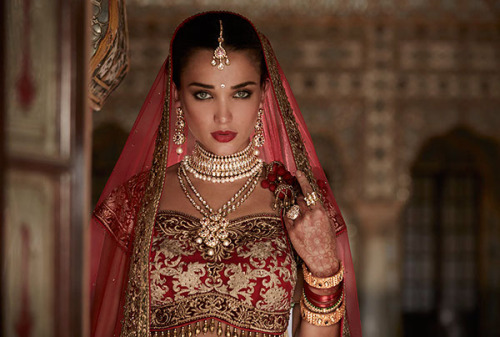 s-o-t-e-e:Tanishq-Farah Khan Shoot / Retouch - Manjunath Beleri