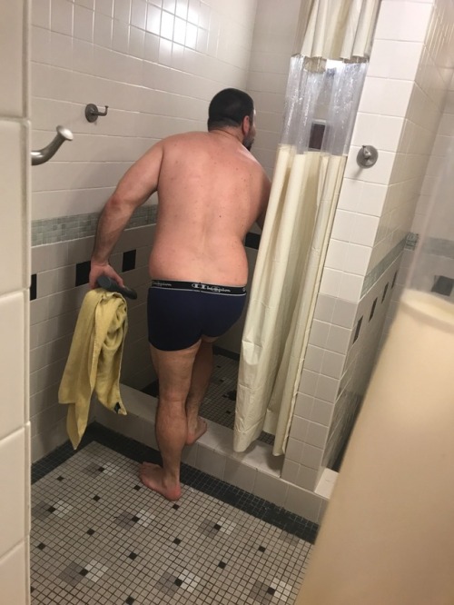 hornyguy4u69:Big Beefy Black Boxer Briefs Bubble Butt Smooth Muscular Yellow Towel Gym Bear Guy