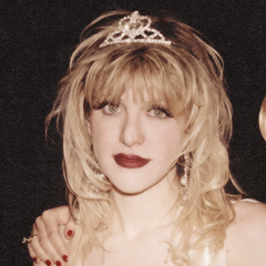 dumbpeoplearehappy: “ My name is Courtney shake my damn hand.”Happy birthday to the Queen!Courtney Love Cobain (July 9, 1964).