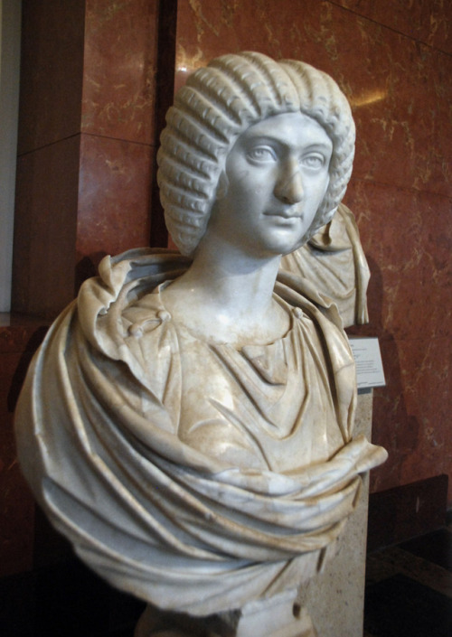 somniapluviae: myglyptothek: Empress Julia Domna. 193 AD. Marble. Musée du Louvre, Paris