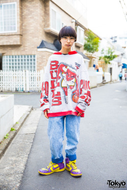 tokyo-fashion:  13-year-old Syuto on the street in Harajuku wearing sporty fashion from the popular Harajuku resale boutique San To Nibun No Ichi. Full Look