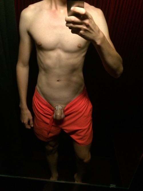 bavarianboi:in the locker room of a thermal bath in