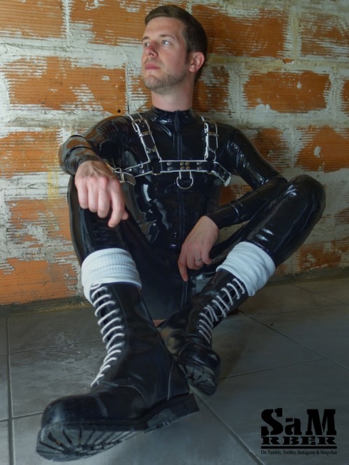 Waiting for Folsom Europe… Days before are too long ! See you Saturday at the street fair :-)