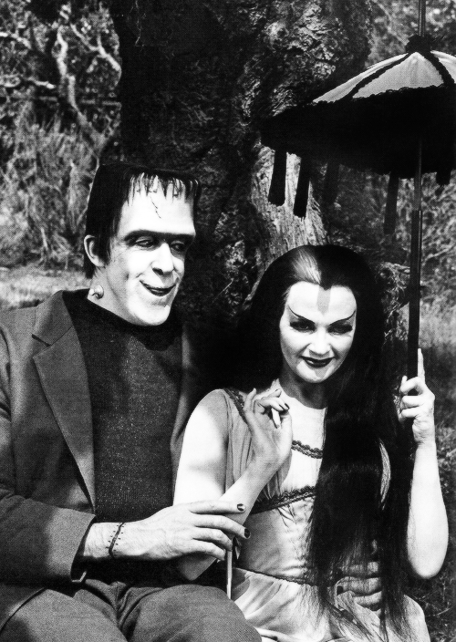 vintagegal:  Fred Gwynne and Yvonne De Carlo as Herman and Lily Munster, 1960s 