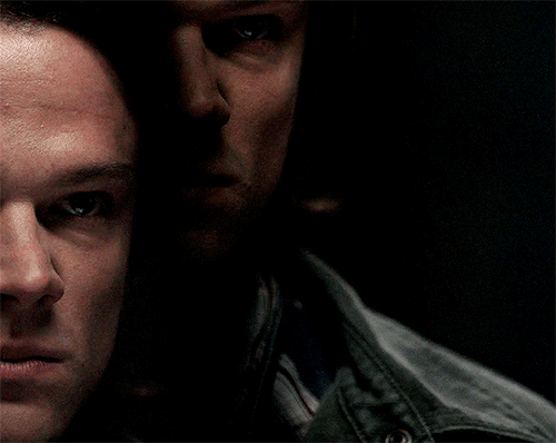 jimmynovakss:MAKE ME CHOOSE SUPERNATURAL EDITION:@actualsoyboy asked ALL HELL BREAKS LOOSE or SWAN S