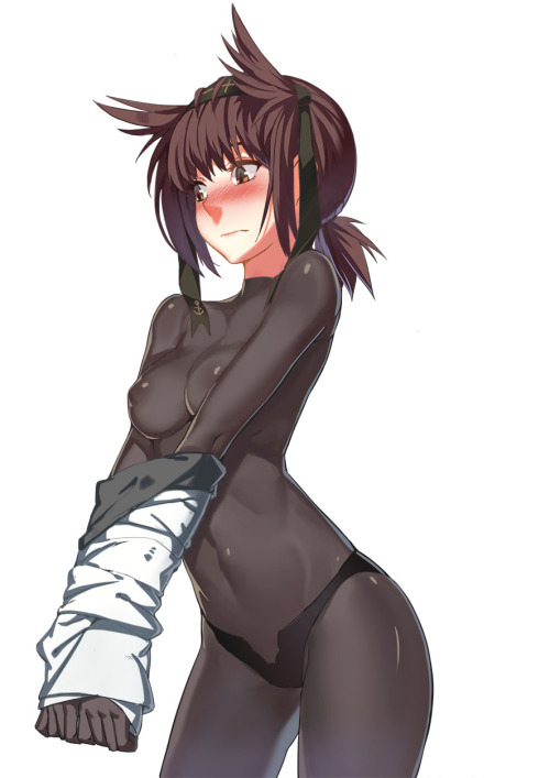 caskitsune:  初月 | ♣3※Permission was granted by the artist to upload their works. Make sure to rate/retweet the original work! 