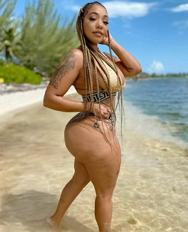 Porn princejazziedad:Sexy Ms TheRealChalasWay….. photos