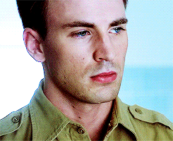 ericnorseman:Steve Rogers, mourning his loved ones.