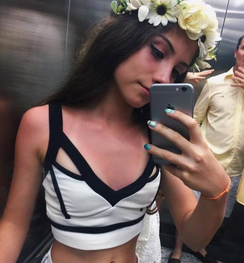 http://streetgrl.tumblr.com/post/156050123797