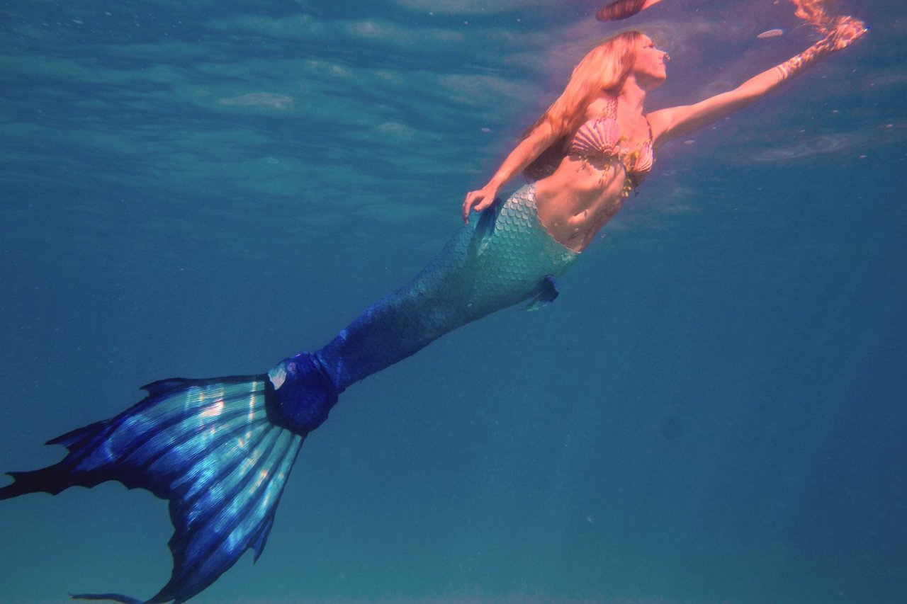 mermaidmargo:  Mermaid Citrine  Photo:  Kristina Zazueta 