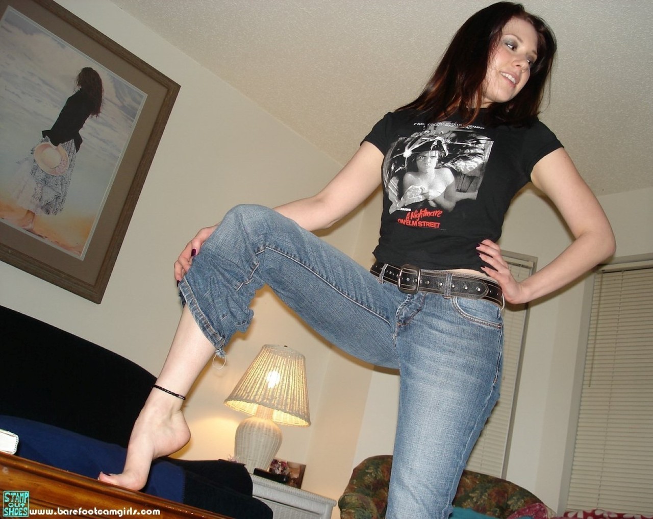 jennsummers50:  Daemoness wearing bluejeans with her toes painted purple and for