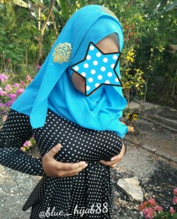 rankers26: ijud89:  tudung biru..   Sangap 