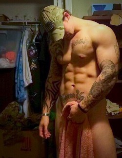 hhotdog69:  Sunday, FUNday! Yum