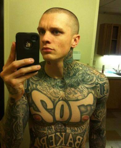 afoolinatruck:  freshie:  tosserlad:  jerjerboi7:  Love his ink…love his eyes…love