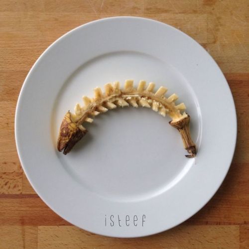 creepitreal666:  reincarnatedx:  lustt-and-luxury:  boredpanda:Artist Transforms Bananas Into Works Of Art so mind blowing to see how talented people are 😍  My new favorite thing is banana art  😍👌🏻