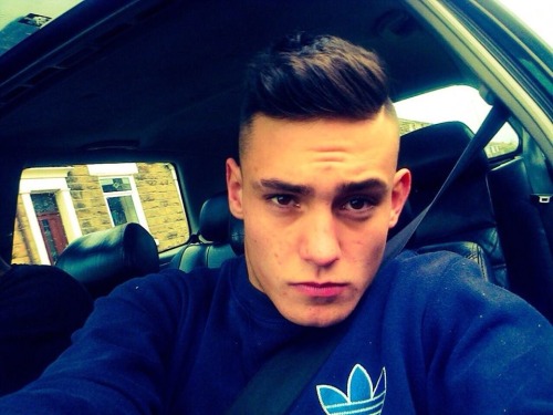 ladsandscallys:Uk