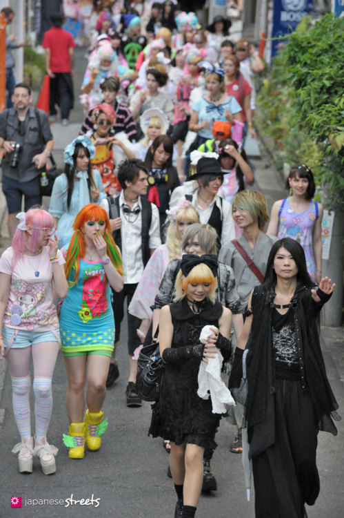 Some great images from the Harajuku Fashion Walk yesterday! All photos by  Kjeld Duits of Japanese S