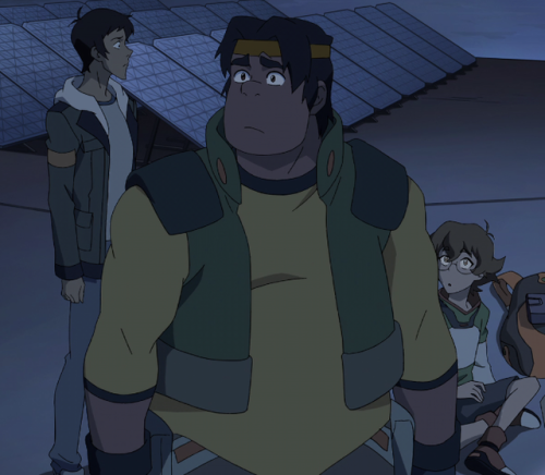 pidge checkin out that beef like damn gurl same tho