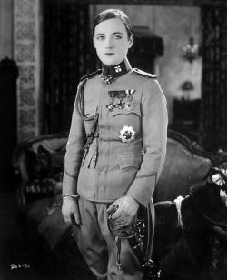 hauntedbystorytelling:  American actress Marion Davies in Beverly of Graustark (Sidney Franklin,  1926)  / source: IMDb