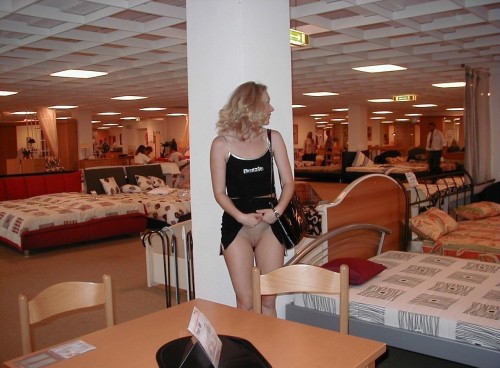 http://extra330.tumblr.com/post/51283665327