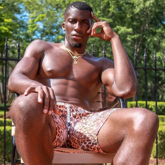 damion5666:missnlinc:Sexy Sunday&rsquo;s 💫