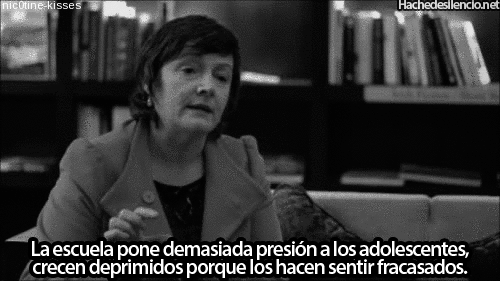 littlealiensuicidal:  ODIO LA ESCUELA !!!!!!