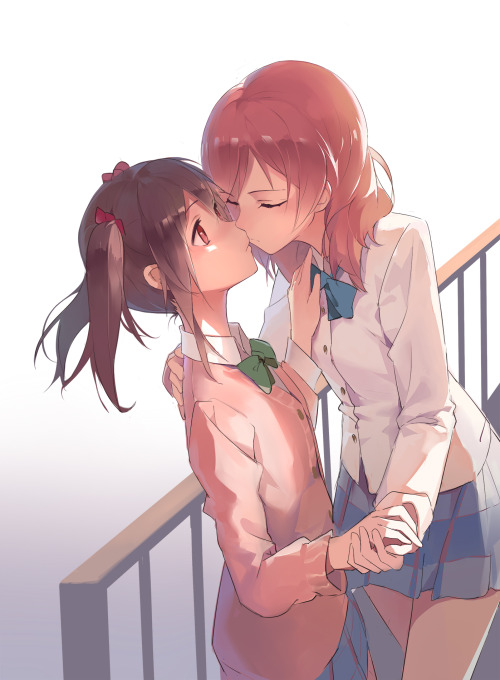 yurimother:  Original: KissArtist: 幻象黑兔 
