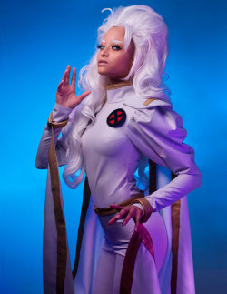 whybecosplay:  STORM by the-mirror-melts