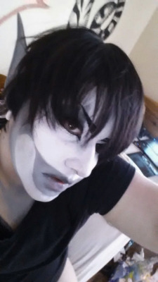 madcarnival:  so i remove the wig and partially