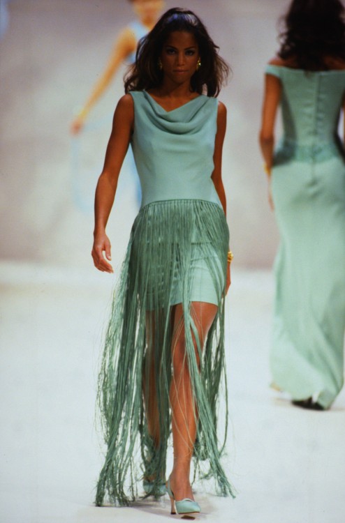 Tomasz Starzewski Ready-To-Wear Spring/Summer 1996.Model: Veronica Webb