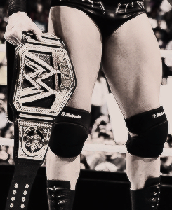 :  randy orton thighs appreciation    Yum!!!