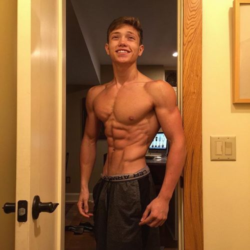 bulging teen muscles