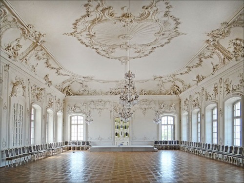 outlawempress:Rundale Palace via Magnus Manske