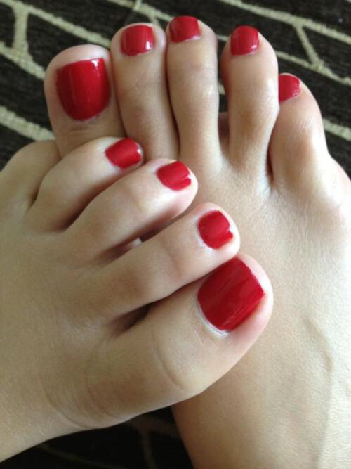 feetnation: #feet #footworship #RTandfollow  Join our feet nation