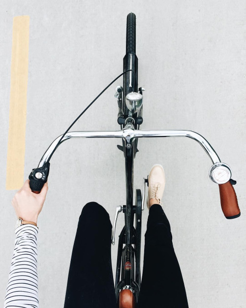 tumblr girls on bikes