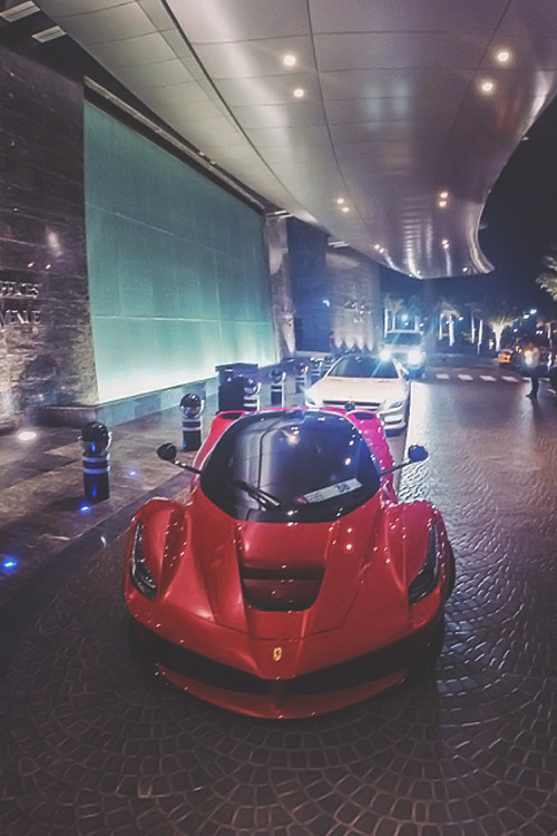 visualechoess:  La Ferrari | TheMaverique