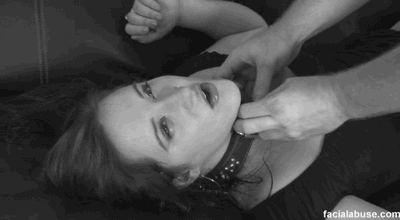 sirsplayground:  divinityd:  she is so enamoured by the feeling of being owned and