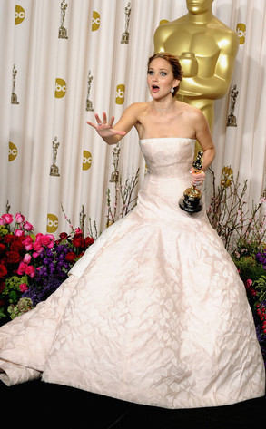 fellowstarkid:  Of course we all appreciate Jennifer Lawrence for giving the finger