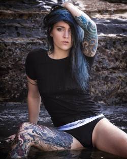 thatattoozone:    Venom Suicide phototaker