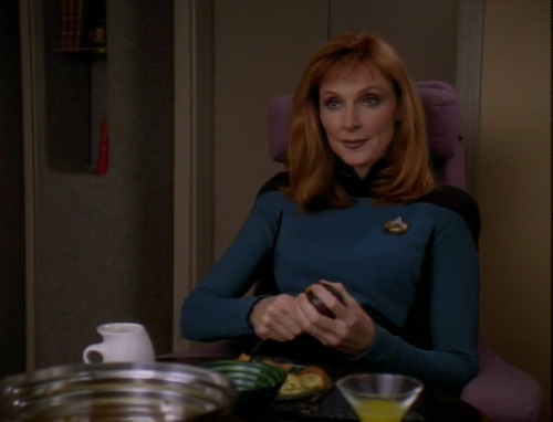 docbevculver:Dr. Beverly Crusher - ‘cause I felt the need. :D