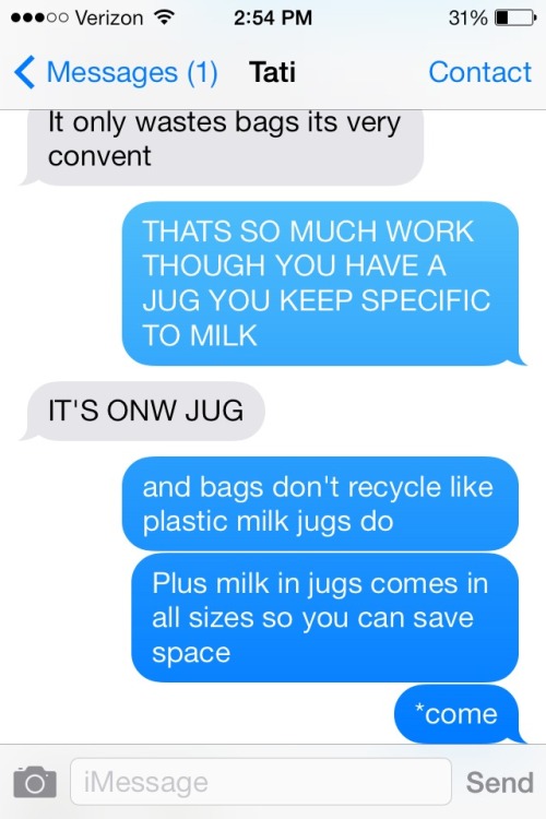 aparselmouthspatronous:  captaincharminghood:  things get heated between the canadians and the ameri