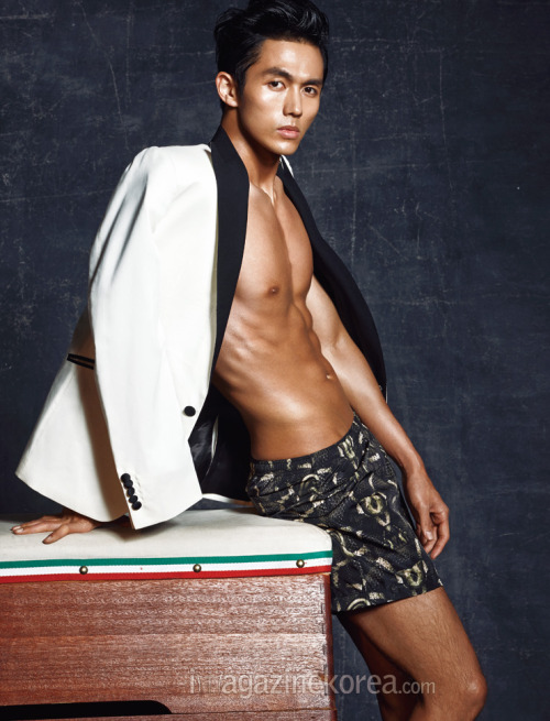 365daysofsexy:  PERFECTION!   OMG! Seulong!