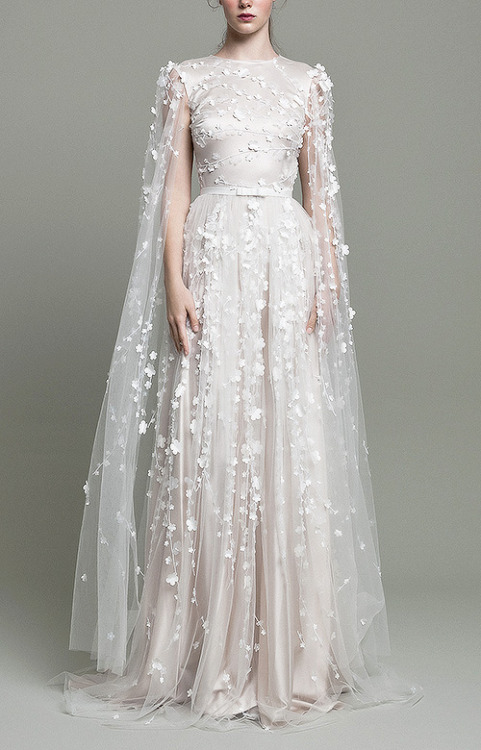 Daalarna “Whisper” Spring 2019 Bridal Collection